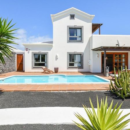 Villa Marta Плайя-Бланка Екстер'єр фото
