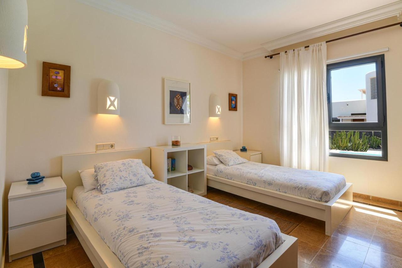 Villa Marta Плайя-Бланка Екстер'єр фото